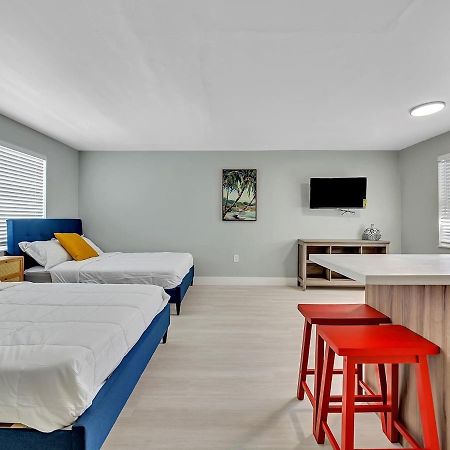 The Shell On Walnut Studio With Bath Hollywood Beach Free Parking Дания-Бич Экстерьер фото